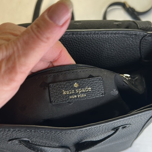 KATE SPADE LIELA MEDIUM FLAP BLACK BACKPACK DRAWSTRING LEATHER BAG - Picture 7 of 15